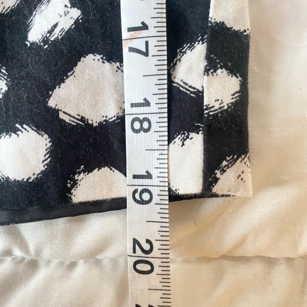 Ann Taylor LOFT Pencil Skirt - Picture 5 of 7